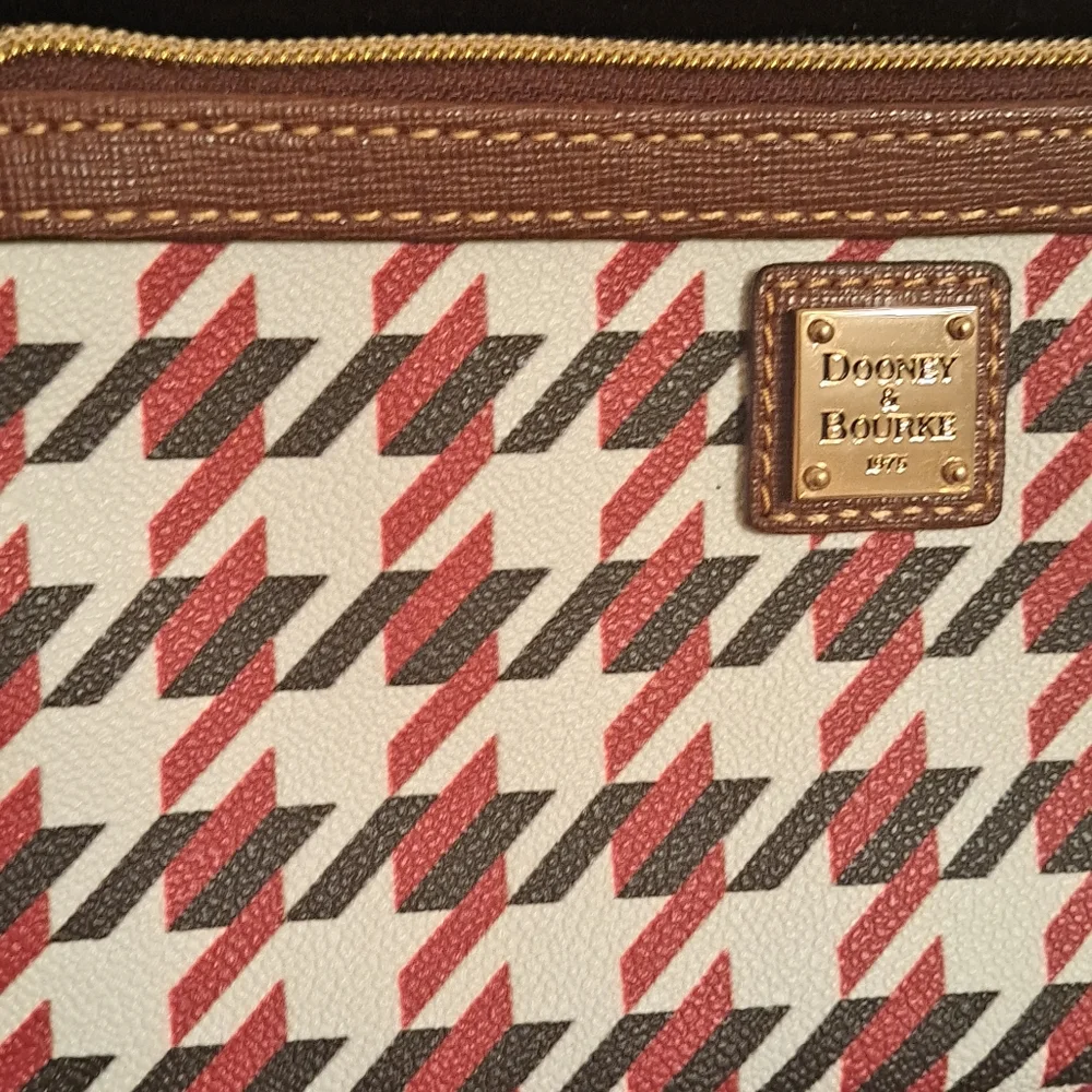 Dooney & Bourke Red and White Houndstooth Wristlet Good preloved condition.